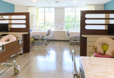 横浜労災病院内